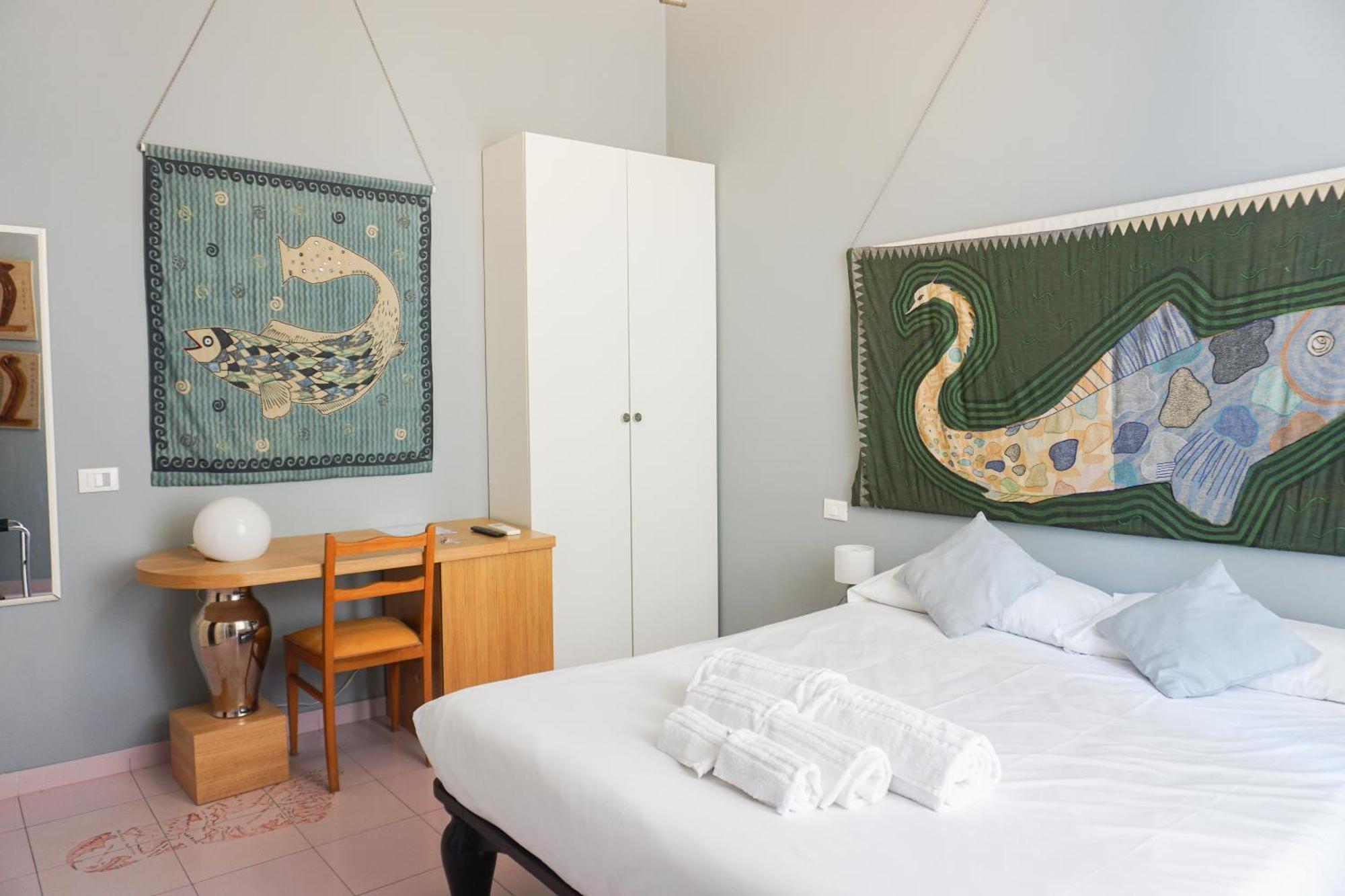Tarshito Gallery House Gasthof