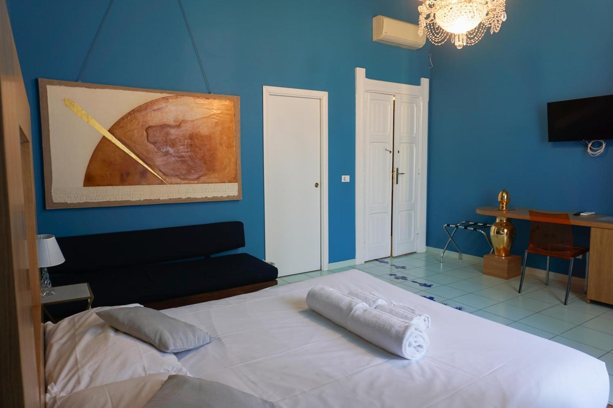 Tarshito Gallery House Gasthof Rom